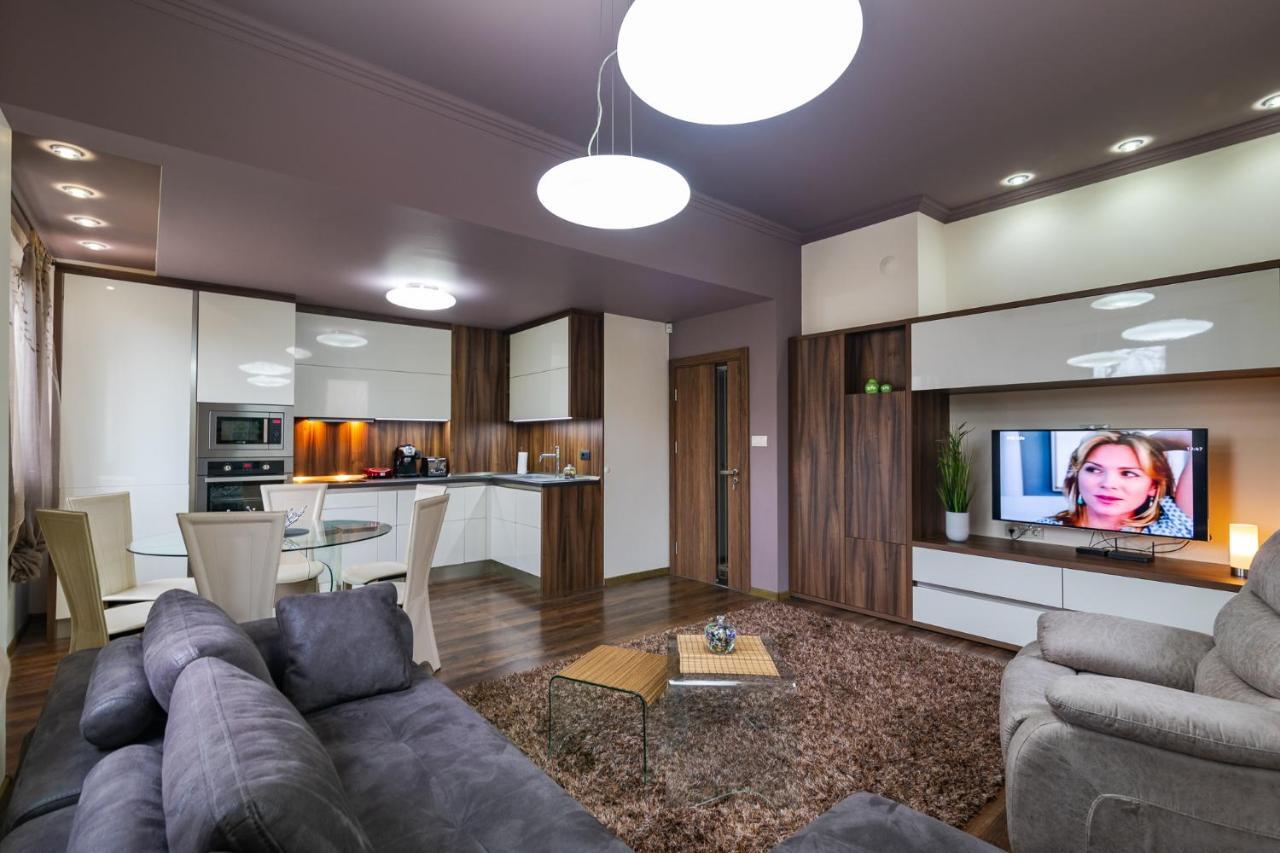 Cosy Luxury Flat In The Centrum- 90Sqm - 3 Rooms. Varna Dış mekan fotoğraf