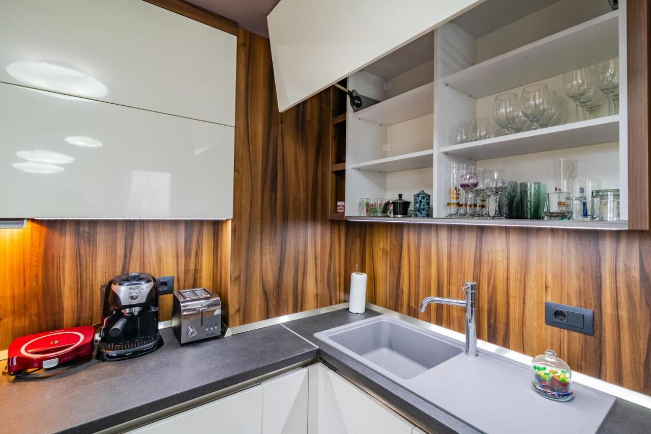 Cosy Luxury Flat In The Centrum- 90Sqm - 3 Rooms. Varna Dış mekan fotoğraf