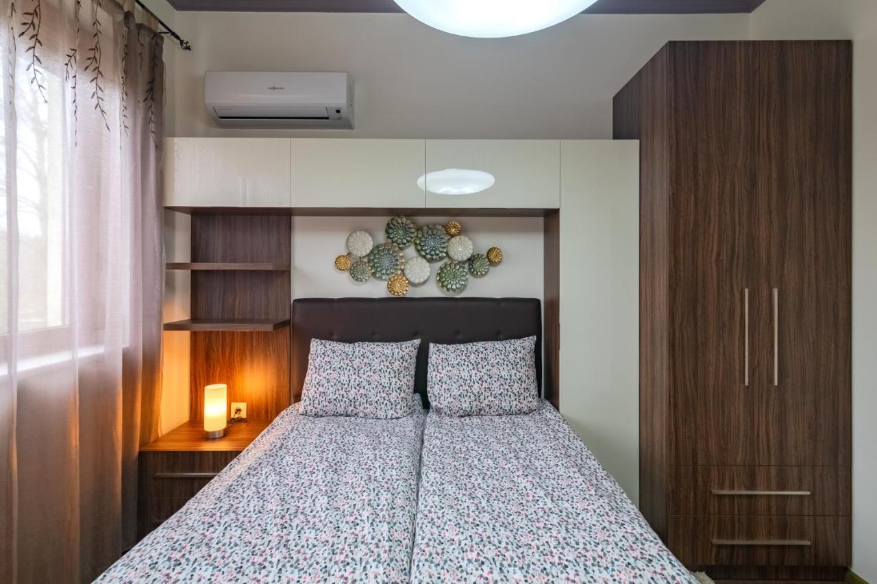 Cosy Luxury Flat In The Centrum- 90Sqm - 3 Rooms. Varna Dış mekan fotoğraf