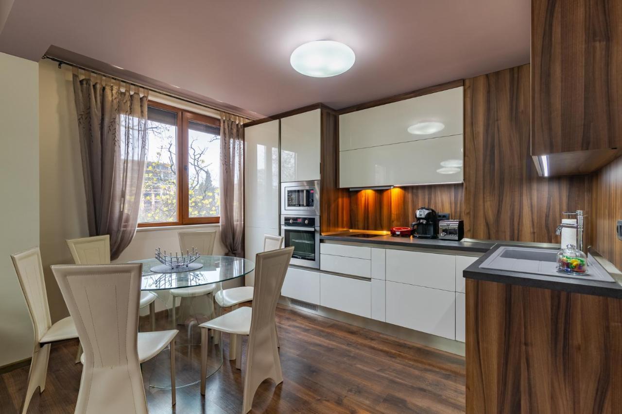 Cosy Luxury Flat In The Centrum- 90Sqm - 3 Rooms. Varna Dış mekan fotoğraf